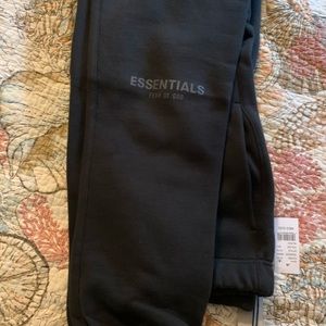 Fear of God-Essentials…Women’s Black Sweat Pants,M
